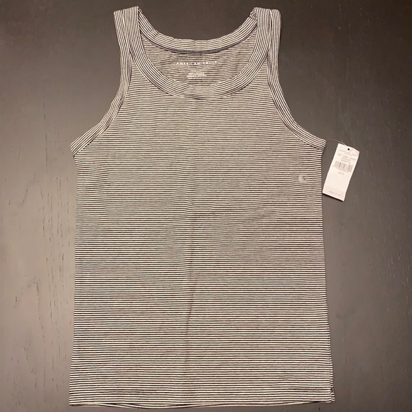 American Eagle Outfitters Tops - 🍁3 for $15🍁 NWT American Eagle women’s tank top